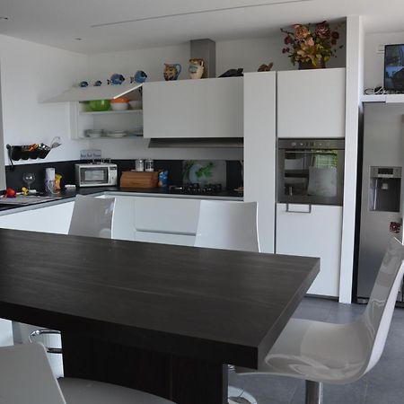Il Girasole Apartment Meina Room photo