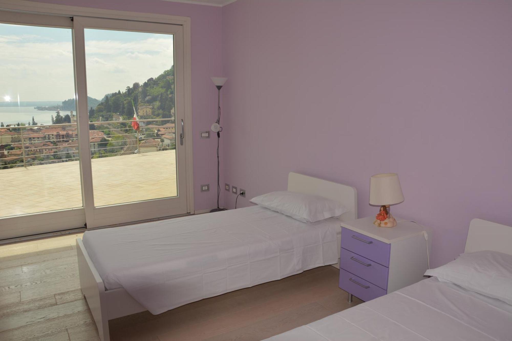 Il Girasole Apartment Meina Room photo